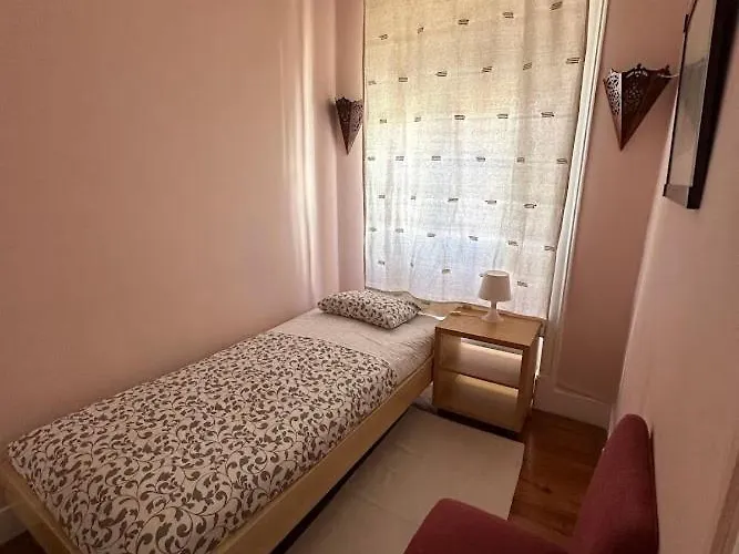 Bright And Comfortable Apartament