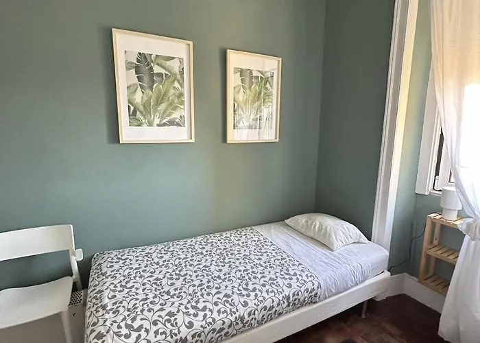 Bright And Comfortable Apartament Lizbona