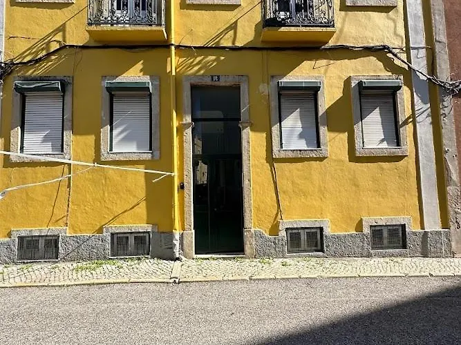 Bright And Comfortable * Lisboa